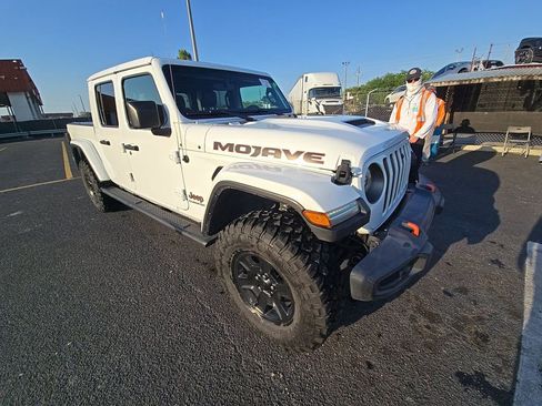 Used 2022 Jeep Gladiator Mojave w/ LED Lighting Group AWD/4WD image 3