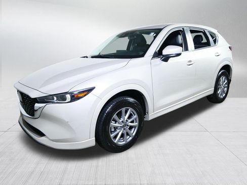 Used 2025 MAZDA CX-5 AWD 2.5 S w/ Preferred Package image 3