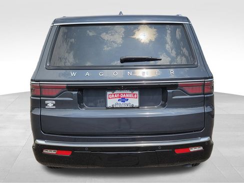 Used 2024 Jeep Wagoneer Series II AWD/4WD image 60