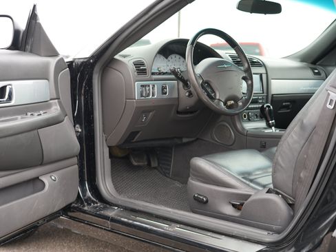 Used 2002 Ford Thunderbird RWD image 14