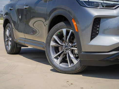 Certified 2023 INFINITI QX60 Luxe w/ Cargo Package image 2