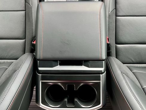 Used 2025 Ford F150 Raptor image 41