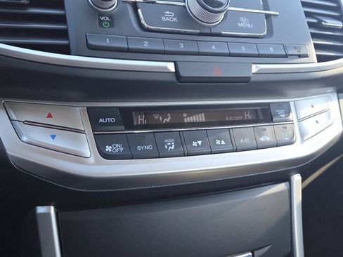 Used 2014 Honda Accord Sport image 27