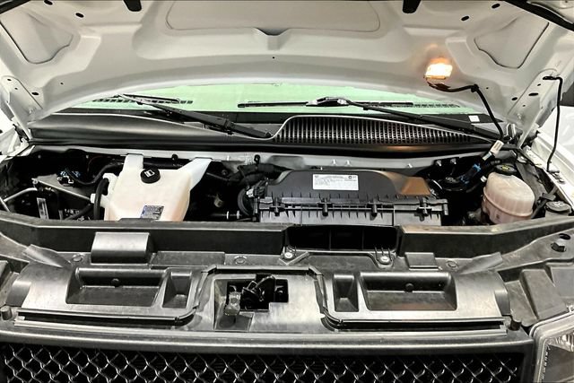 Used 2021 Chevrolet Express 2500 LT w/ LT Preferred Equipment Group RWD image 23