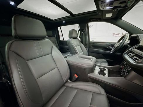 Used 2023 Chevrolet Suburban RST w/ Luxury Package image 34