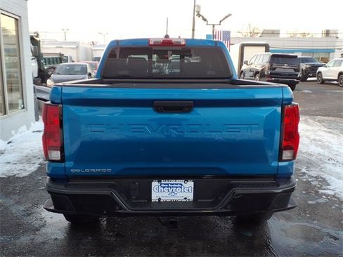 Used 2023 Chevrolet Colorado Trail Boss w/ Technology Package image 5