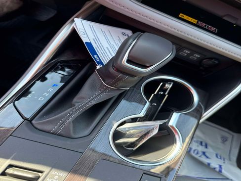 New 2026 Toyota Highlander Platinum AWD/4WD image 23