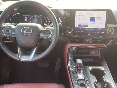 Used 2023 Lexus NX 350 AWD image 18