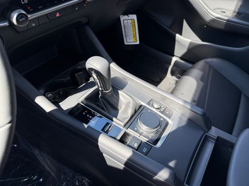 New 2026 MAZDA MAZDA3 2.5 S Sedan w/ Preferred Pkg image 13