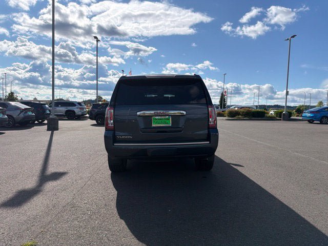 Used 2019 GMC Yukon Denali AWD/4WD image 7