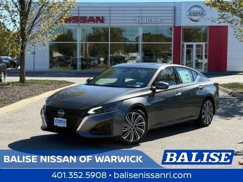 New 2025 Nissan Altima 2.5 SL image 1