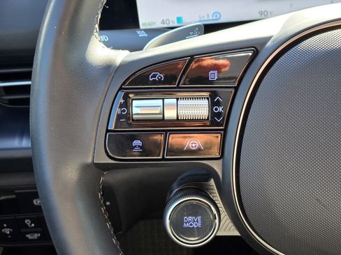 Used 2023 Hyundai Ioniq 6 Limited image 19