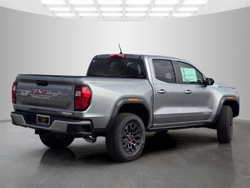 New 2026 GMC Canyon Elevation w/ Convenience Package image 4
