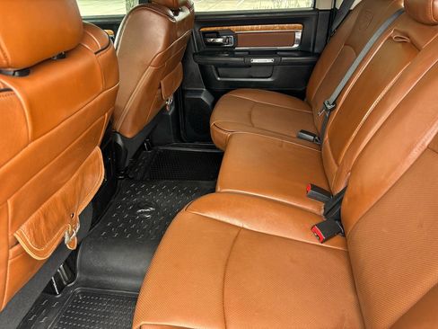 Used 2016 RAM 1500 Laramie Longhorn w/ Convenience Group AWD/4WD image 37