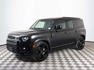 Used 2023 Land Rover Defender 110 X-Dynamic SE video 1