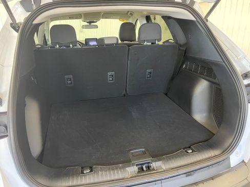 Used 2022 Ford Escape SE image 25
