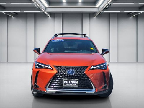 Used 2019 Lexus UX 250h w/ Premium Package AWD/4WD image 3