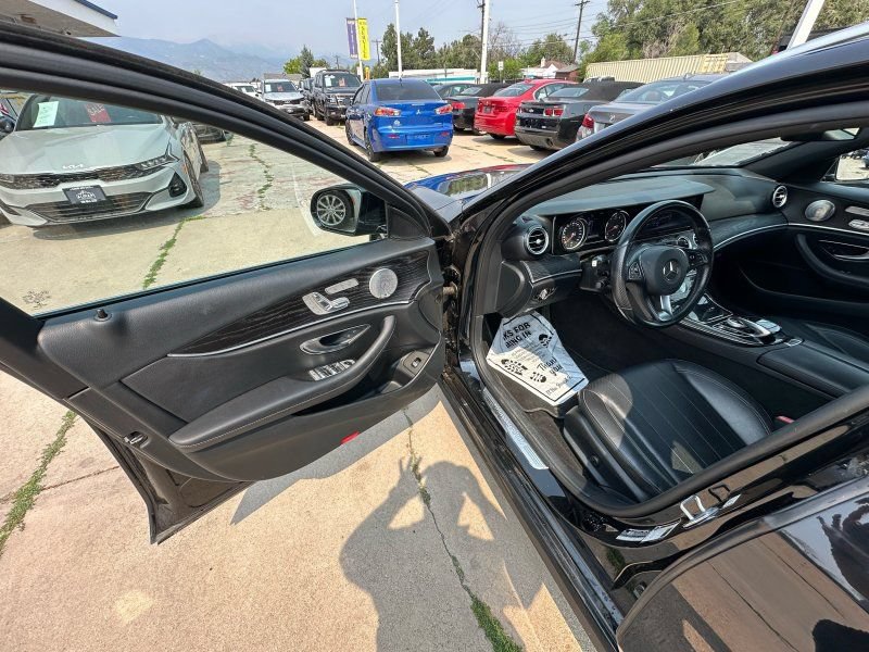 Used 2017 Mercedes-Benz E 400 4MATIC Wagon image 12