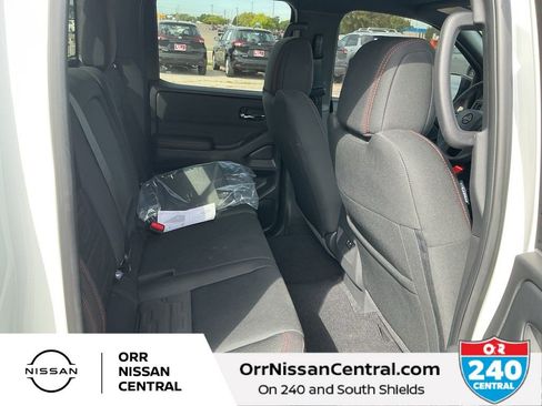 New 2025 Nissan Frontier Pro-X w/ Tow Package RWD image 12