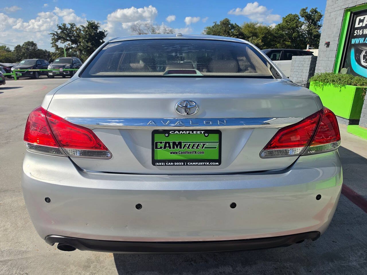 Used 2011 Toyota Avalon Limited FWD image 14