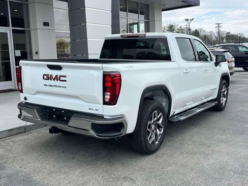 New 2026 GMC Sierra 1500 SLE AWD/4WD image 3