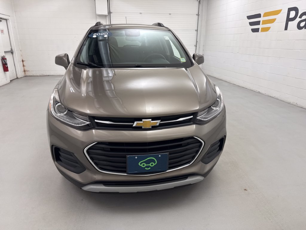 Used 2020 Chevrolet Trax LT FWD image 35