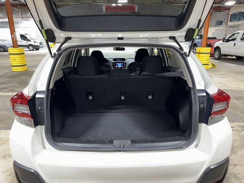 Used 2021 Subaru Crosstrek 2.0i AWD/4WD image 11