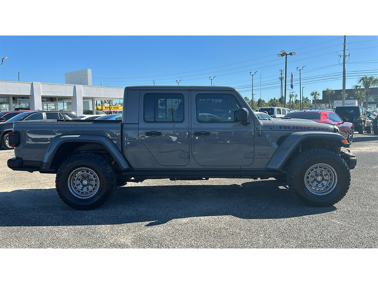Used 2021 Jeep Gladiator Rubicon AWD/4WD image 7
