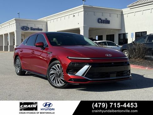 Used 2025 Hyundai Sonata Limited image 1