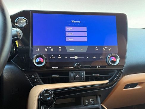 Certified 2025 Lexus NX 450h+ Luxury image 17