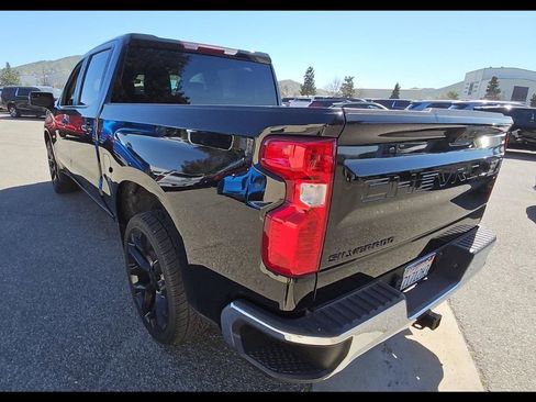 Used 2022 Chevrolet Silverado 1500 LT image 6