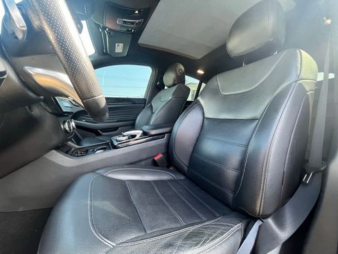 Used 2019 Mercedes-Benz GLE 43 AMG 4MATIC Coupe w/ Premium 3 Package image 13