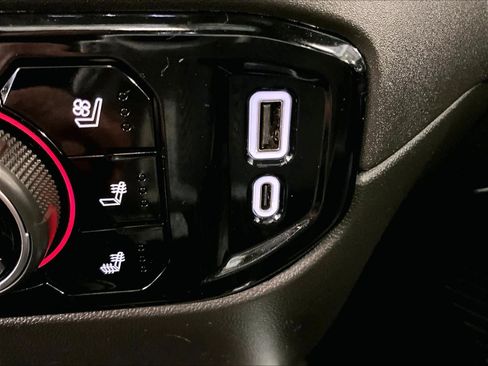 Used 2023 Chevrolet Silverado 1500 LTZ w/ LTZ Convenience Package II image 27