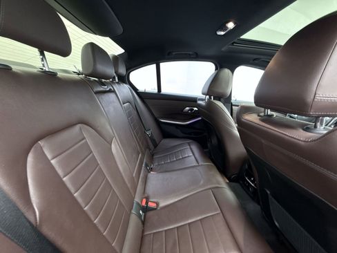 Used 2019 BMW 330i Sedan w/ Premium Package image 34