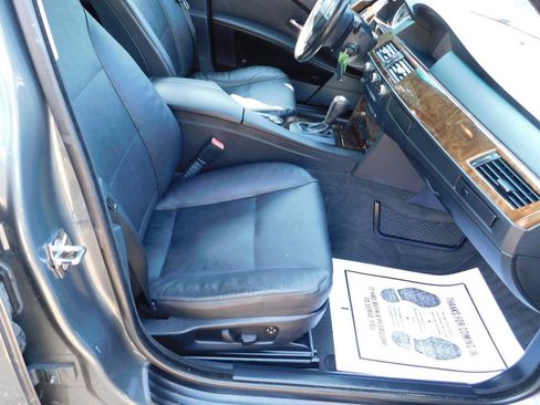 Used 2007 BMW 525xi Sedan image 21