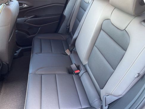 New 2026 Chevrolet Trax ACTIV w/ Sunroof Package image 28