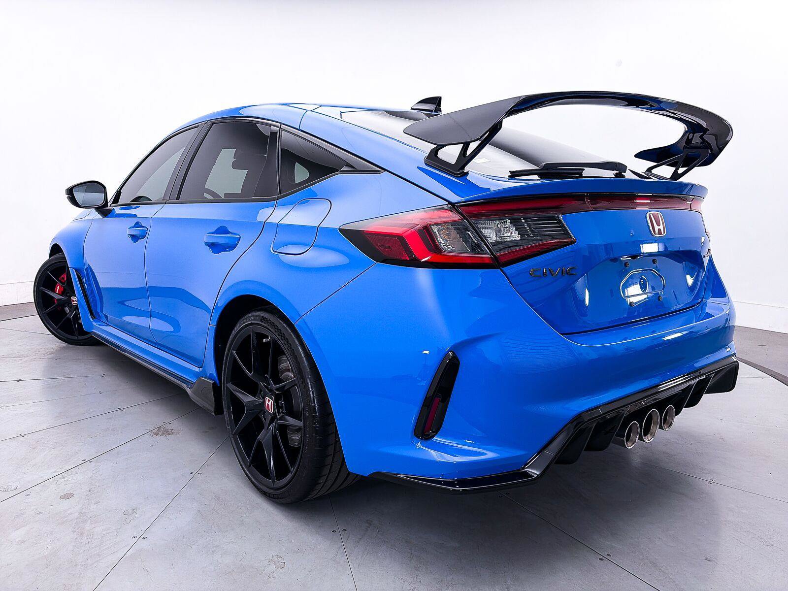Used 2025 Honda Civic Type R image 3
