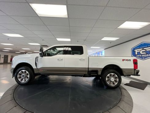 New 2026 Ford F350 4x4 Crew Cab Super Duty image 5