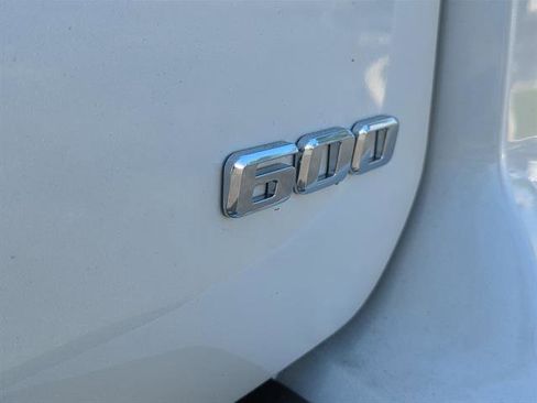 Certified 2024 Cadillac Escalade Premium Luxury Platinum image 30