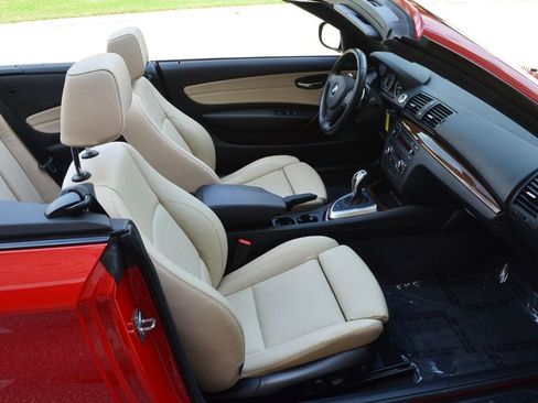 Used 2012 BMW 135i Convertible image 40