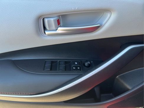Certified 2025 Toyota Corolla SE FWD image 15
