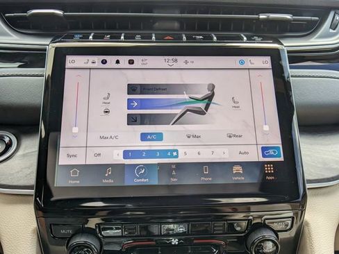 New 2024 Jeep Grand Cherokee Limited 4xe w/ Trailer Tow Package image 26