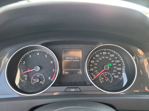 Used 2021 Volkswagen Golf 4-Door image 30