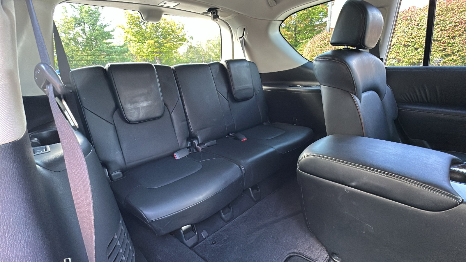 Certified 2019 Nissan Armada Platinum w/ Captain's Chairs Package AWD/4WD image 28