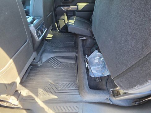 Used 2022 Chevrolet Silverado 2500 LTZ w/ LTZ Plus Package image 32