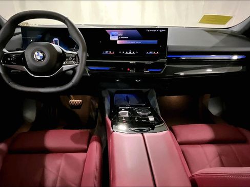 Certified 2026 BMW 530i xDrive w/ Premium Package AWD/4WD image 16
