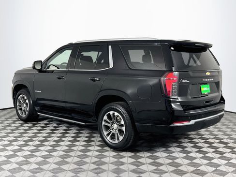 Used 2025 Chevrolet Tahoe LS RWD image 6