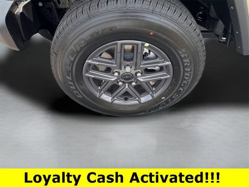 New 2025 Jeep Gladiator Sport image 26