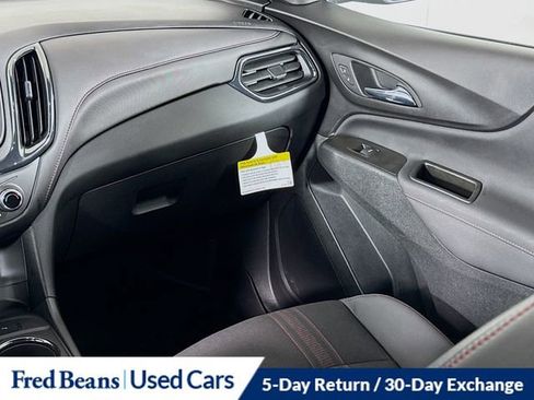Used 2023 Chevrolet Equinox RS AWD/4WD image 24