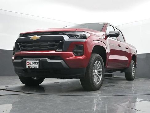 New 2026 Chevrolet Colorado LT w/ LT Convenience Package AWD/4WD image 46
